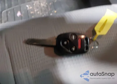 2013 Honda Pilot Lx from USA, damaged, VIN 5FNYF4H28DB082985